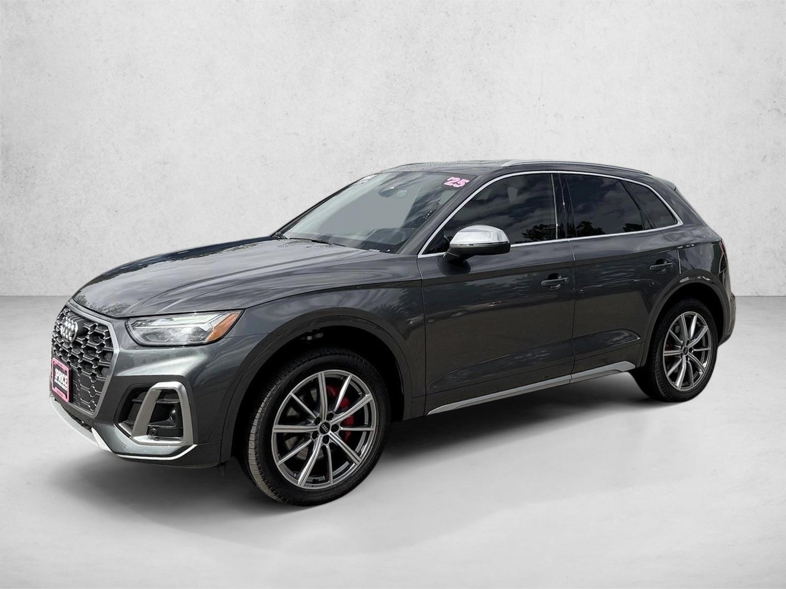 Thumbnail: 2025 Audi SQ5 - 1