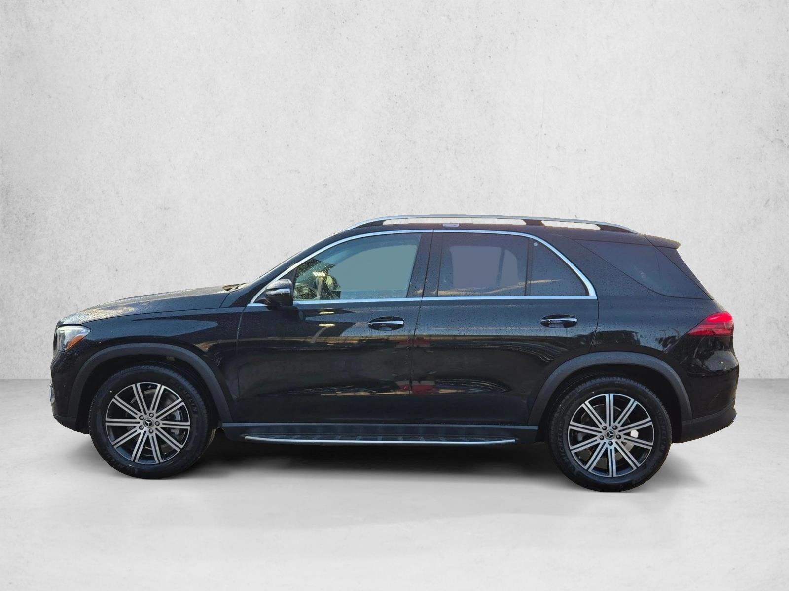 Thumbnail: 2026 Mercedes-Benz GLE - 2
