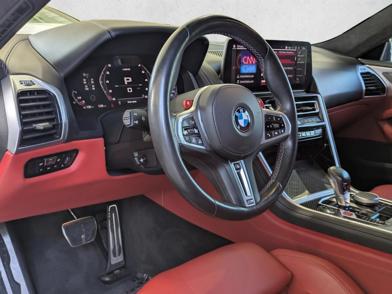 2023 BMW M8