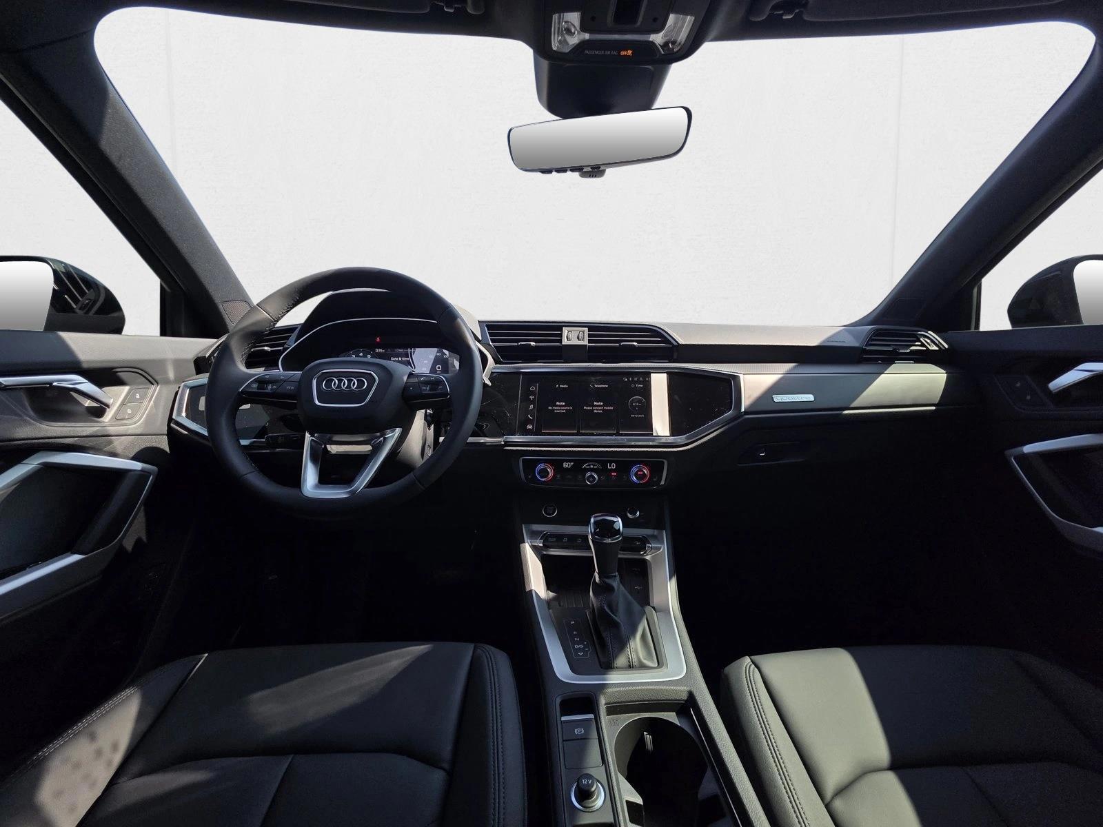 Thumbnail: 2025 Audi Q3 - 3