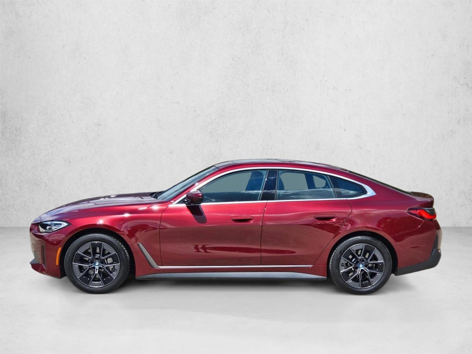 Thumbnail: 2023 BMW i4 - 2