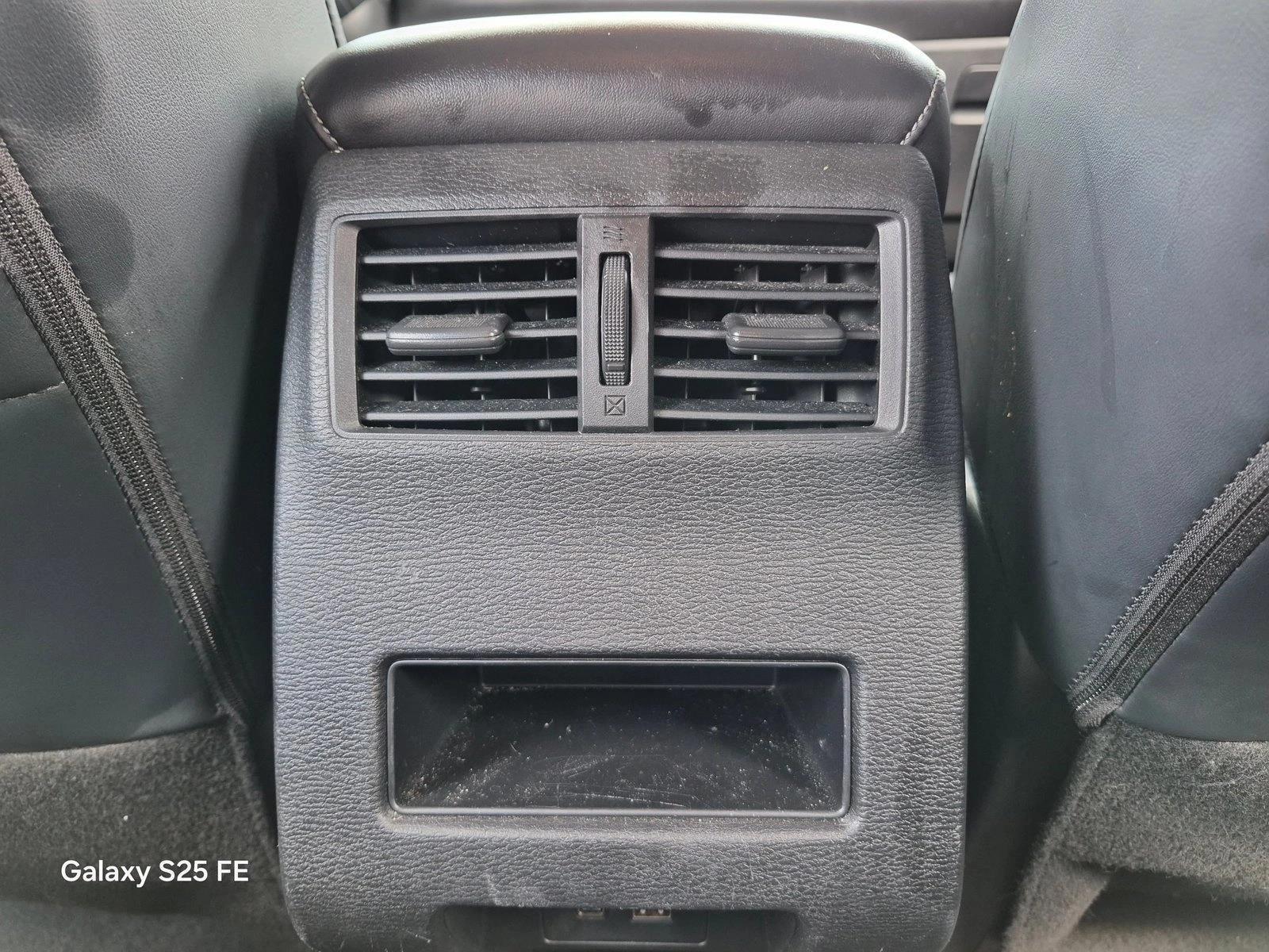 2024 Mitsubishi Outlander 16