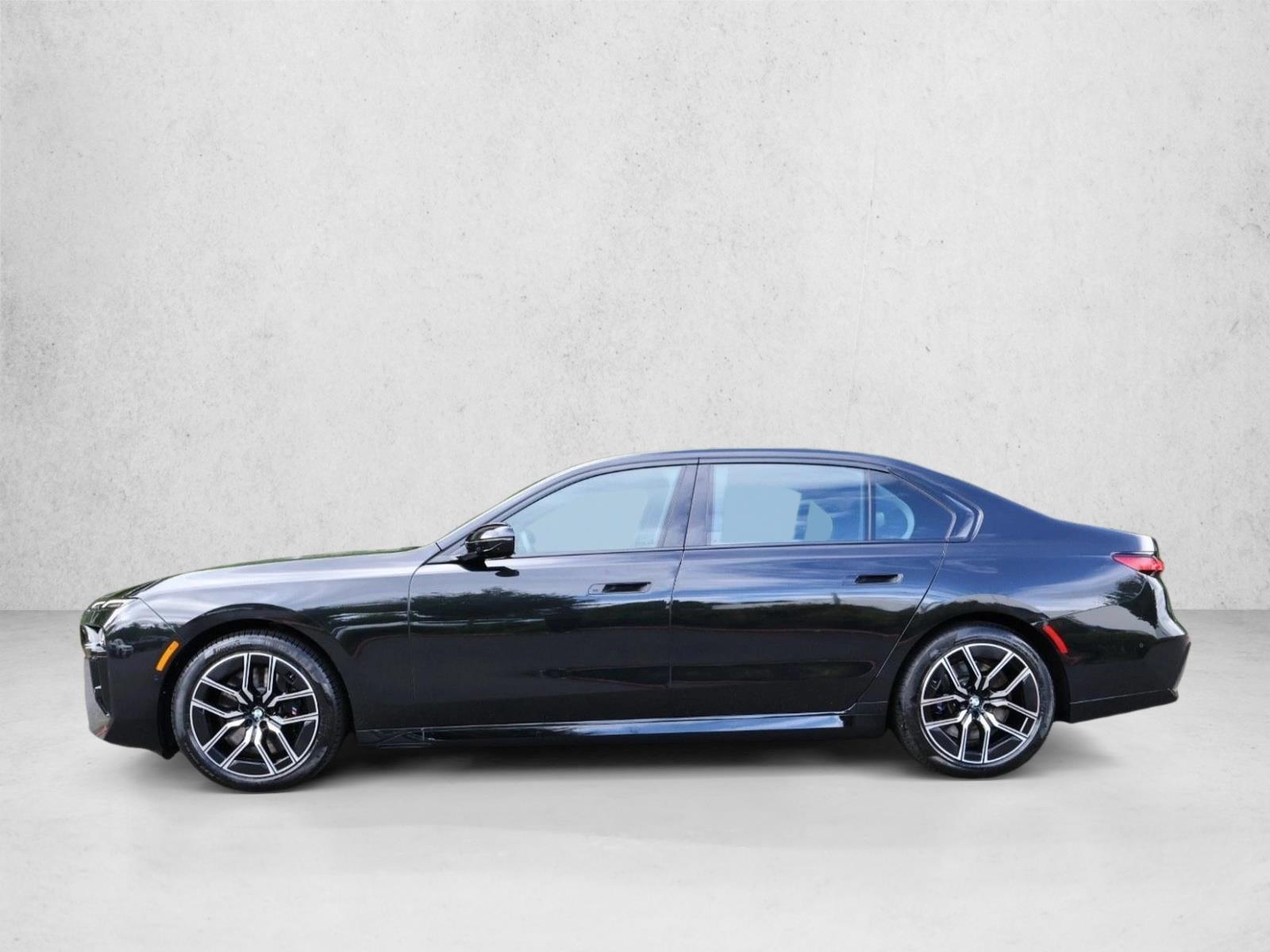 Thumbnail: 2025 BMW 7 Series - 2