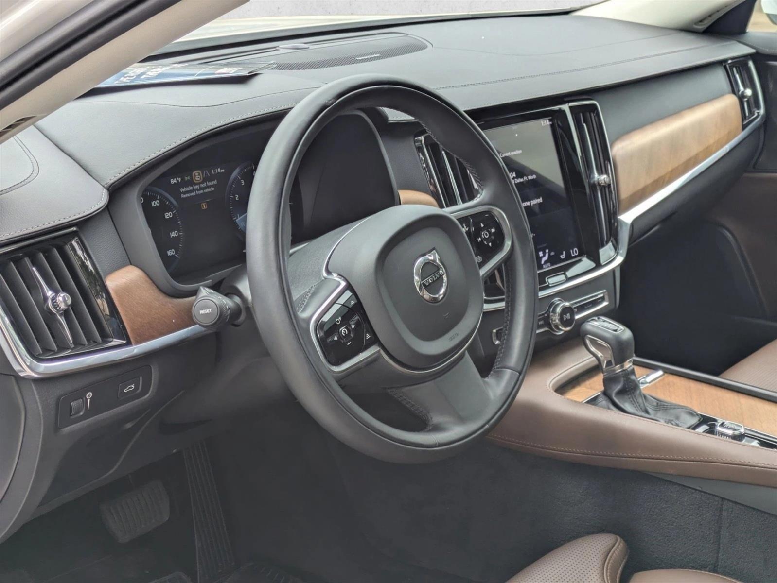 Thumbnail: 2020 Volvo S90 - 3