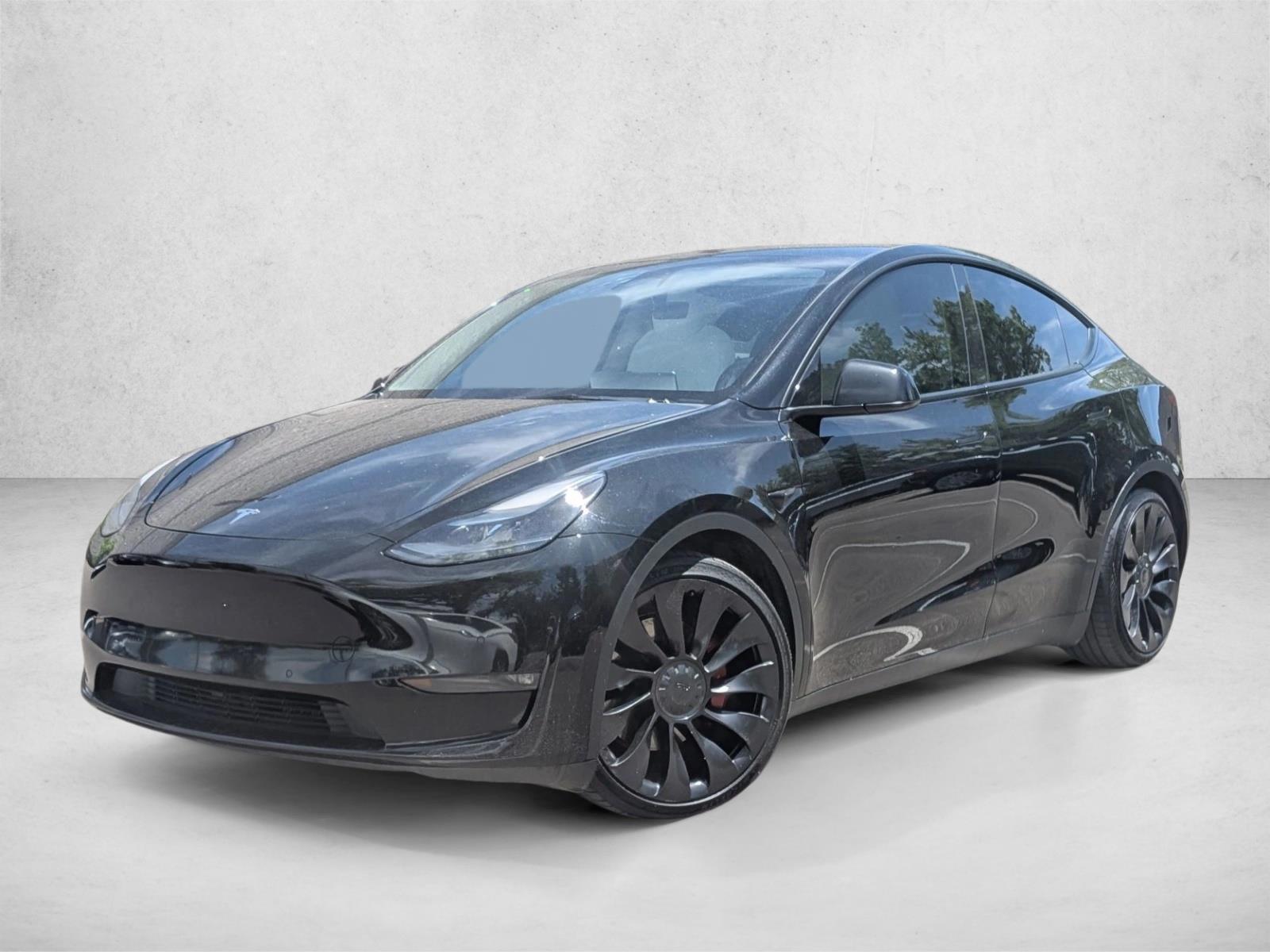 2022 Tesla Model Y Performance Dual Motor All-Wheel Drive's photo