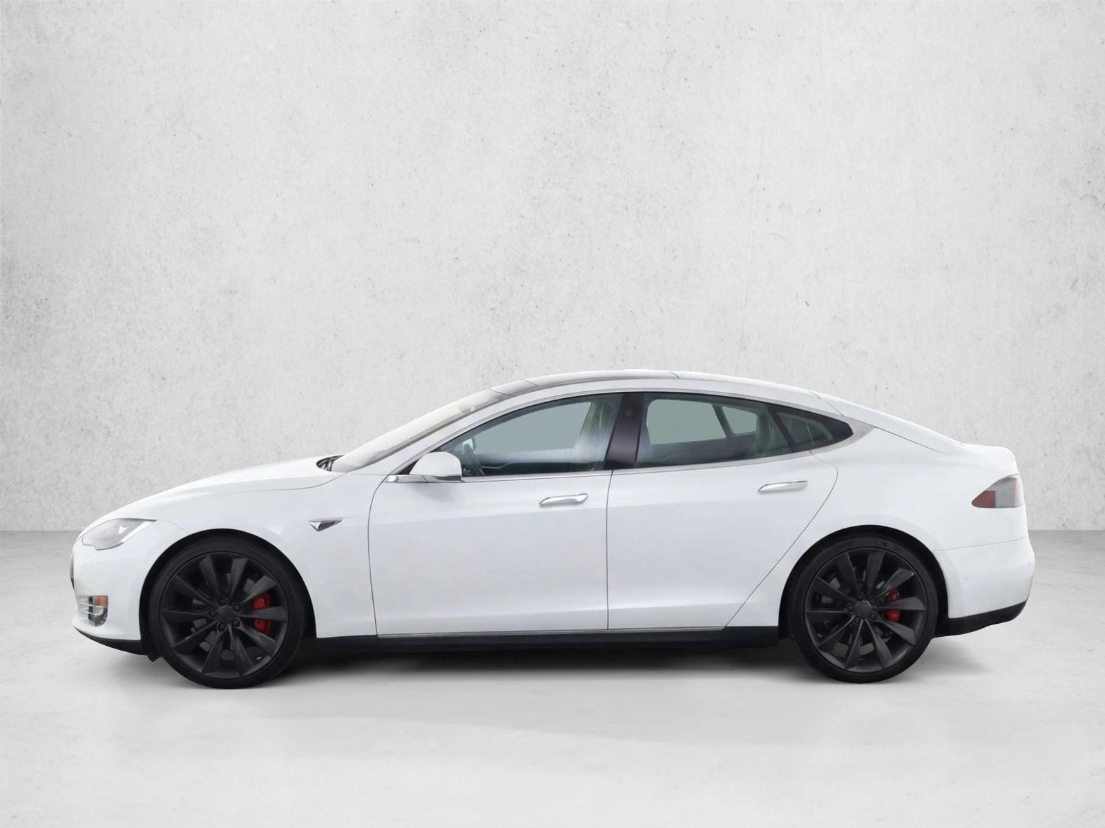 Thumbnail: 2013 Tesla Model S - 2