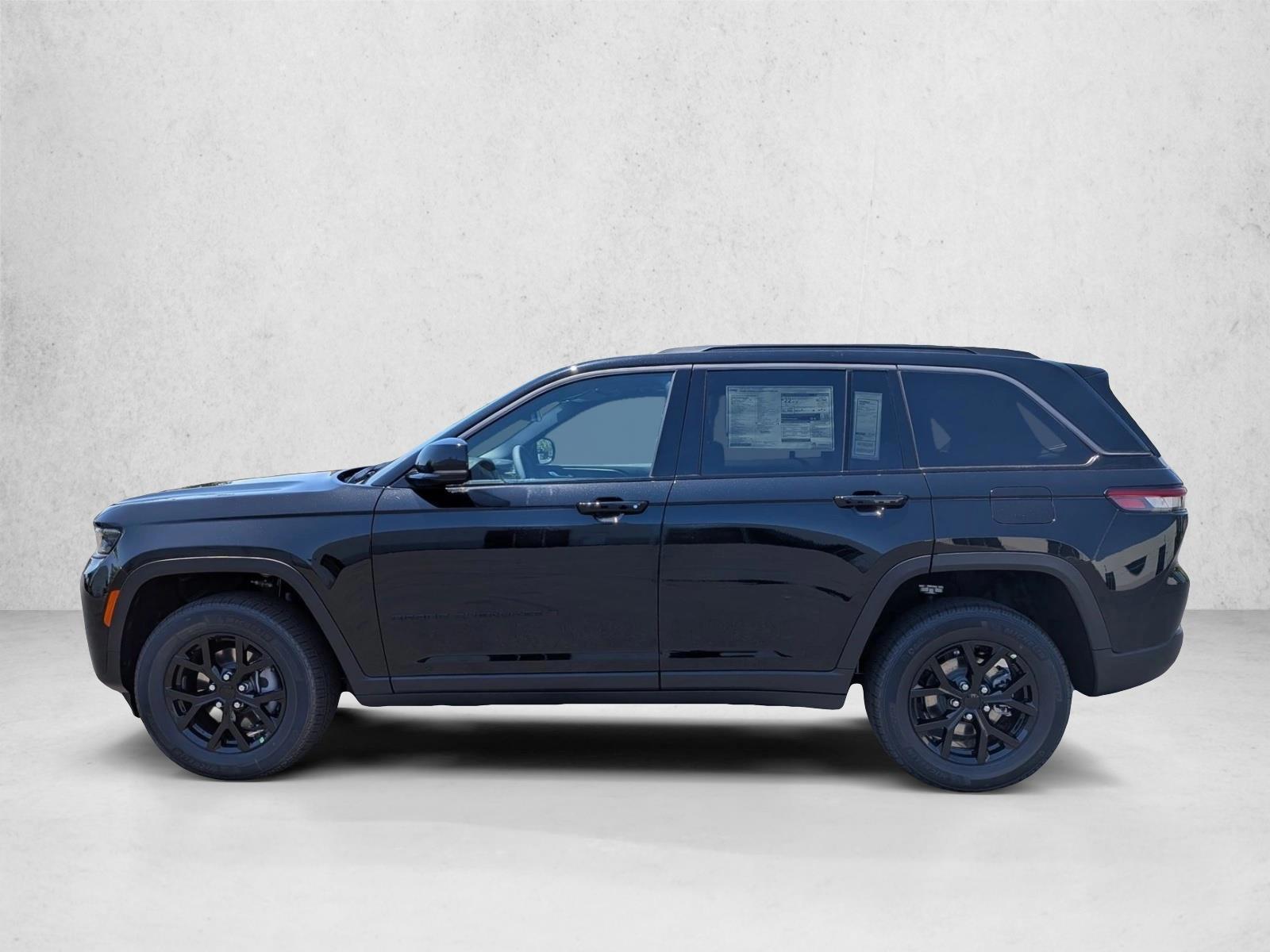 Thumbnail: 2026 Jeep Grand Cherokee - 2