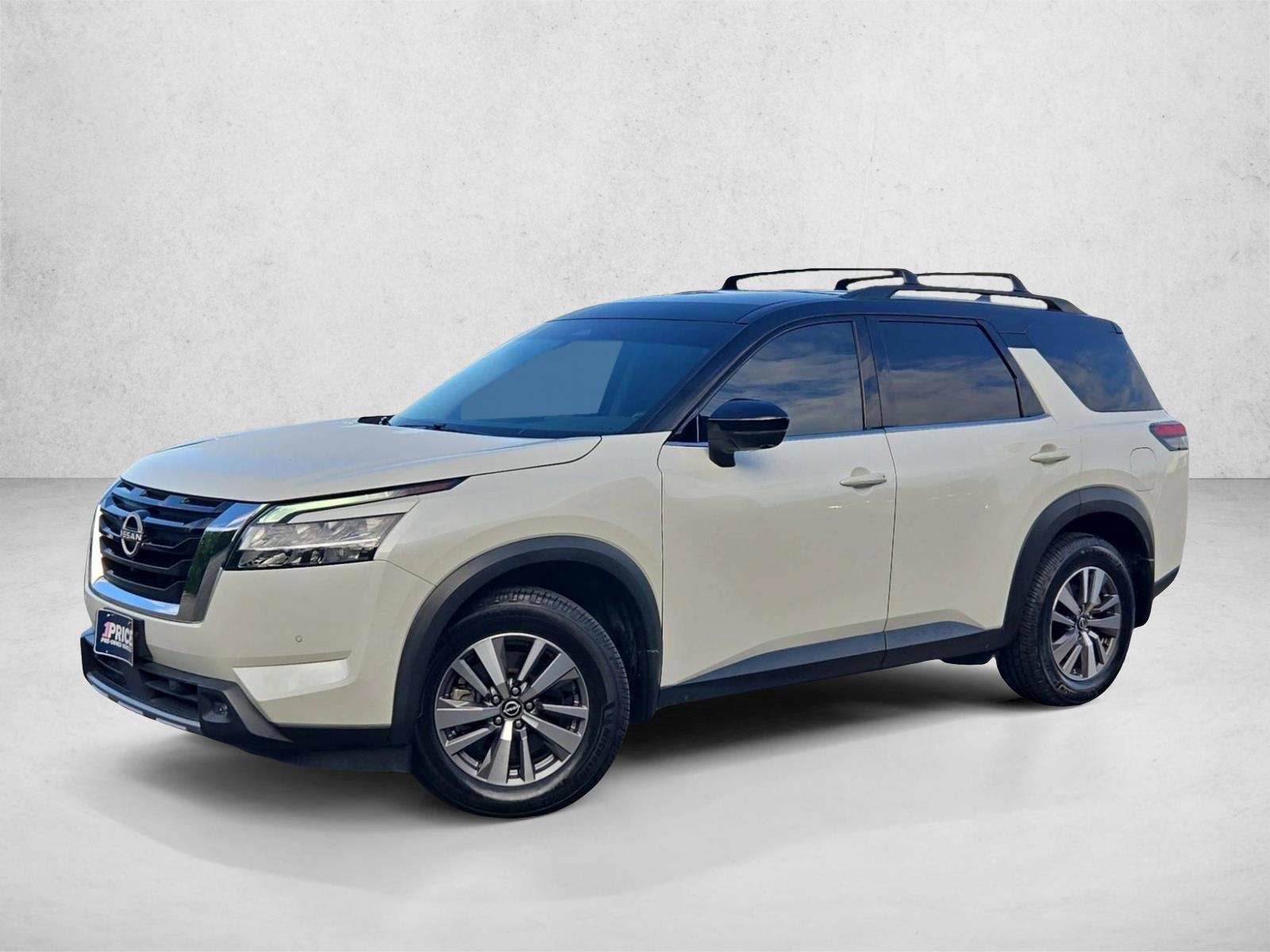 Thumbnail: 2022 Nissan Pathfinder - 1
