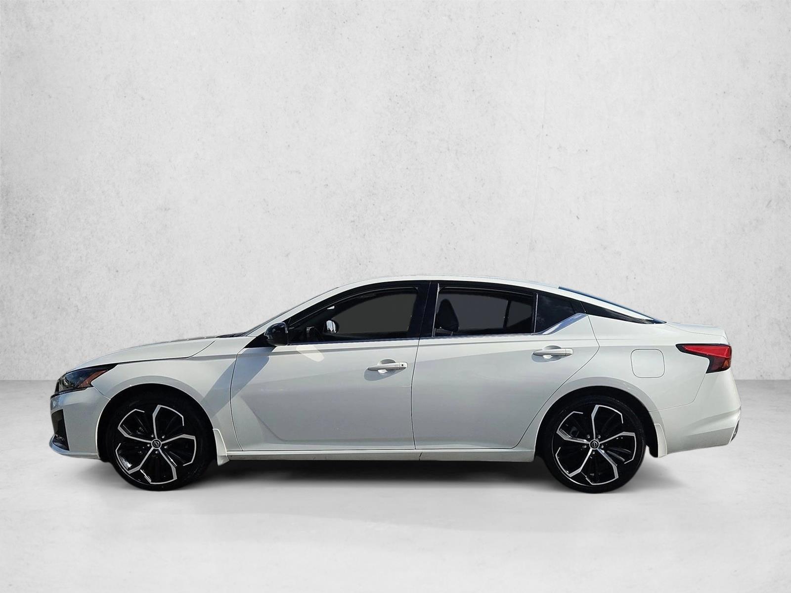 Thumbnail: 2024 Nissan Altima - 2
