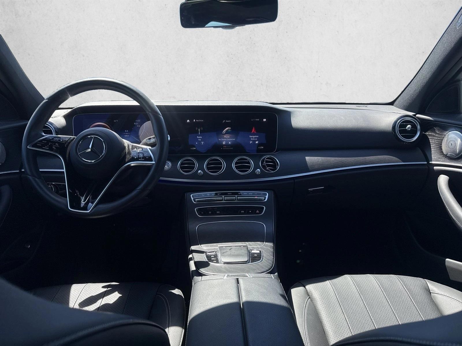 Thumbnail: 2023 Mercedes-Benz E-Class - 3