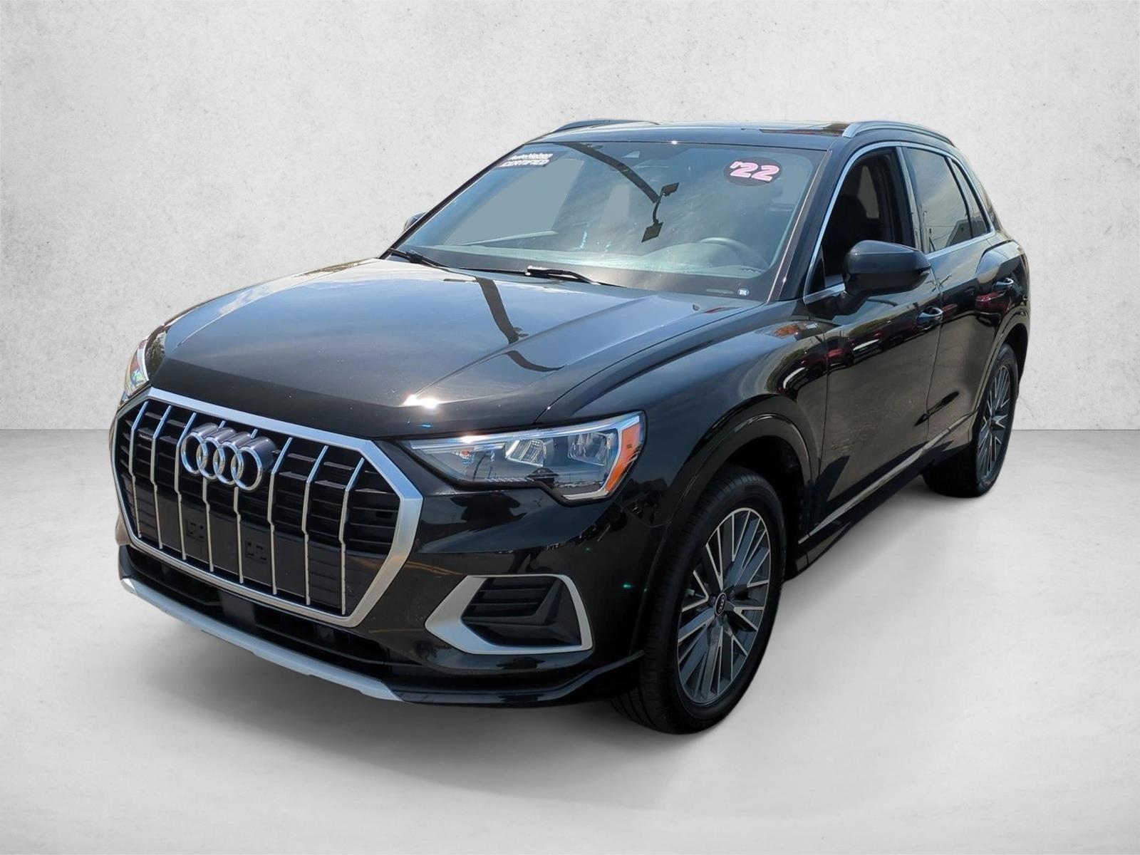 Thumbnail: 2022 Audi Q3 - 1
