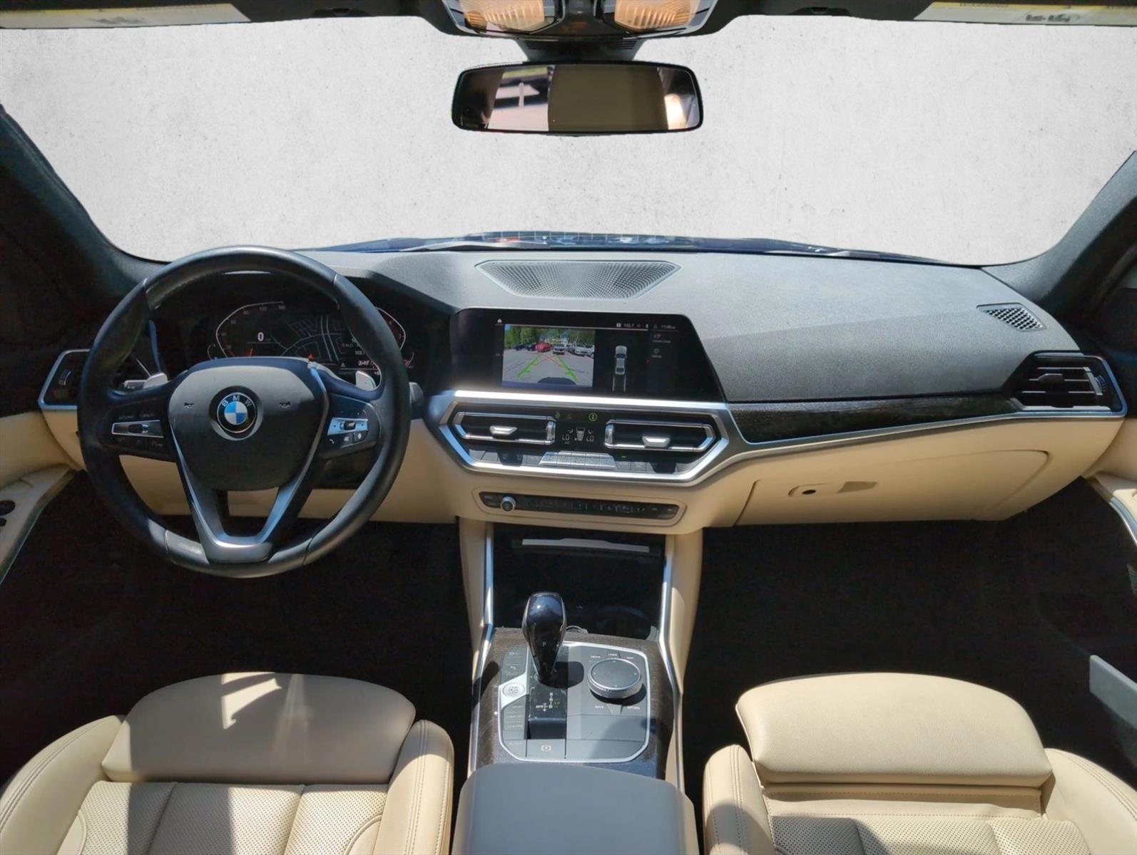Thumbnail: 2022 BMW 3 Series - 3