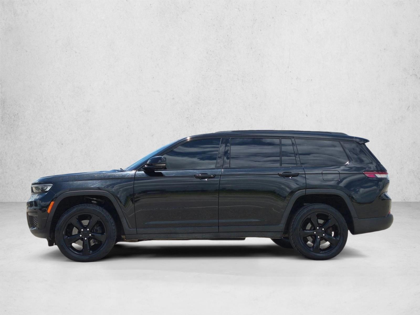 Thumbnail: 2023 Jeep Grand Cherokee L - 2