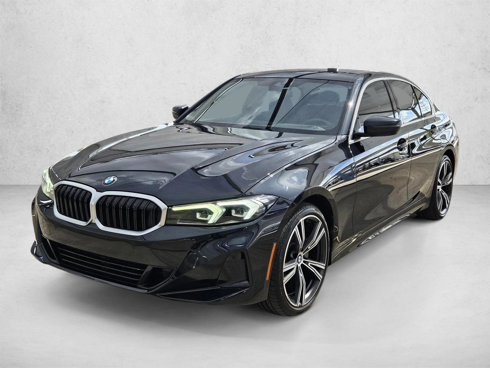 Thumbnail: 2024 BMW 3 Series - 1
