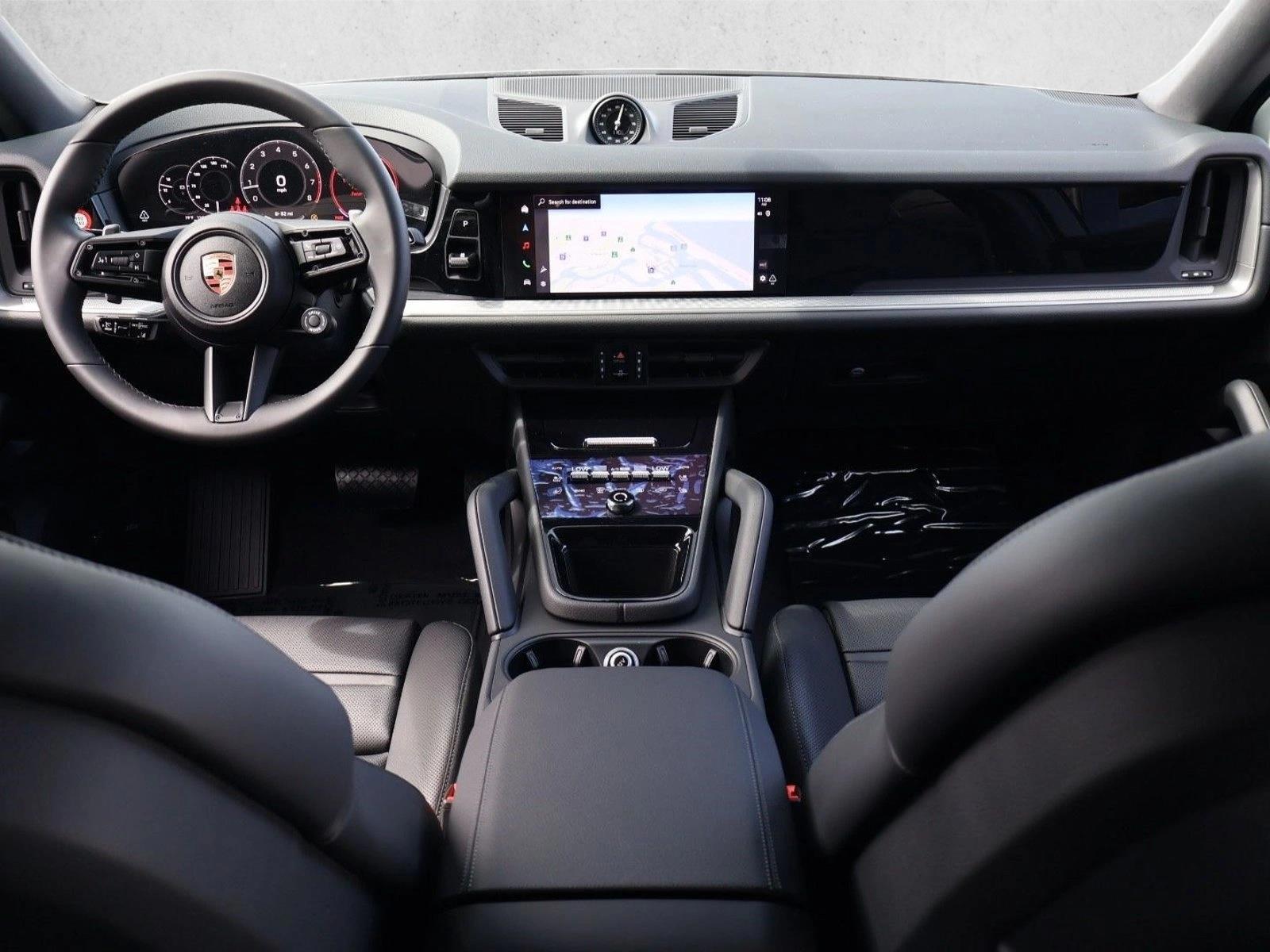 Thumbnail: 2026 Porsche Cayenne - 4