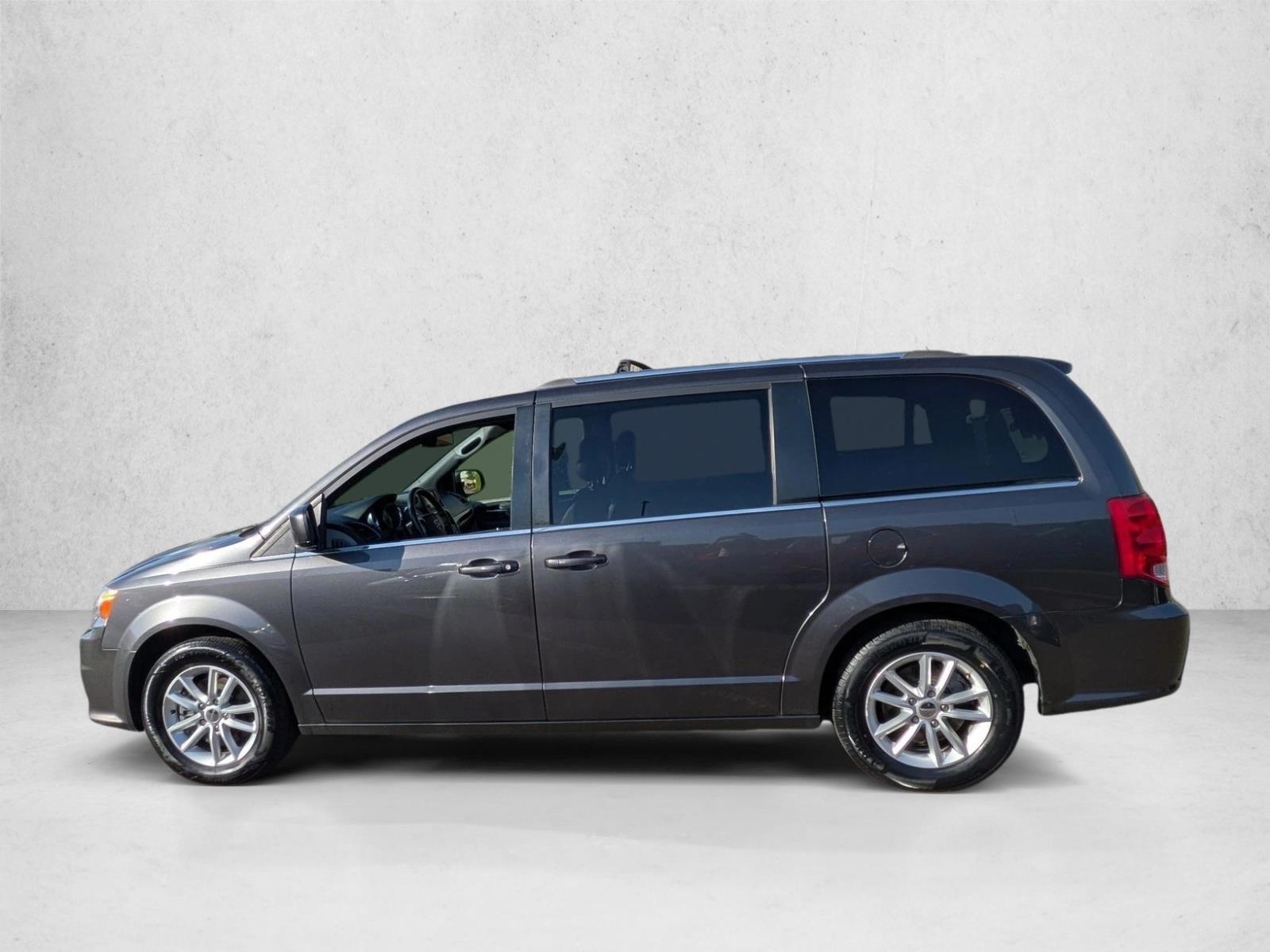 Thumbnail: 2018 Dodge Grand Caravan - 2
