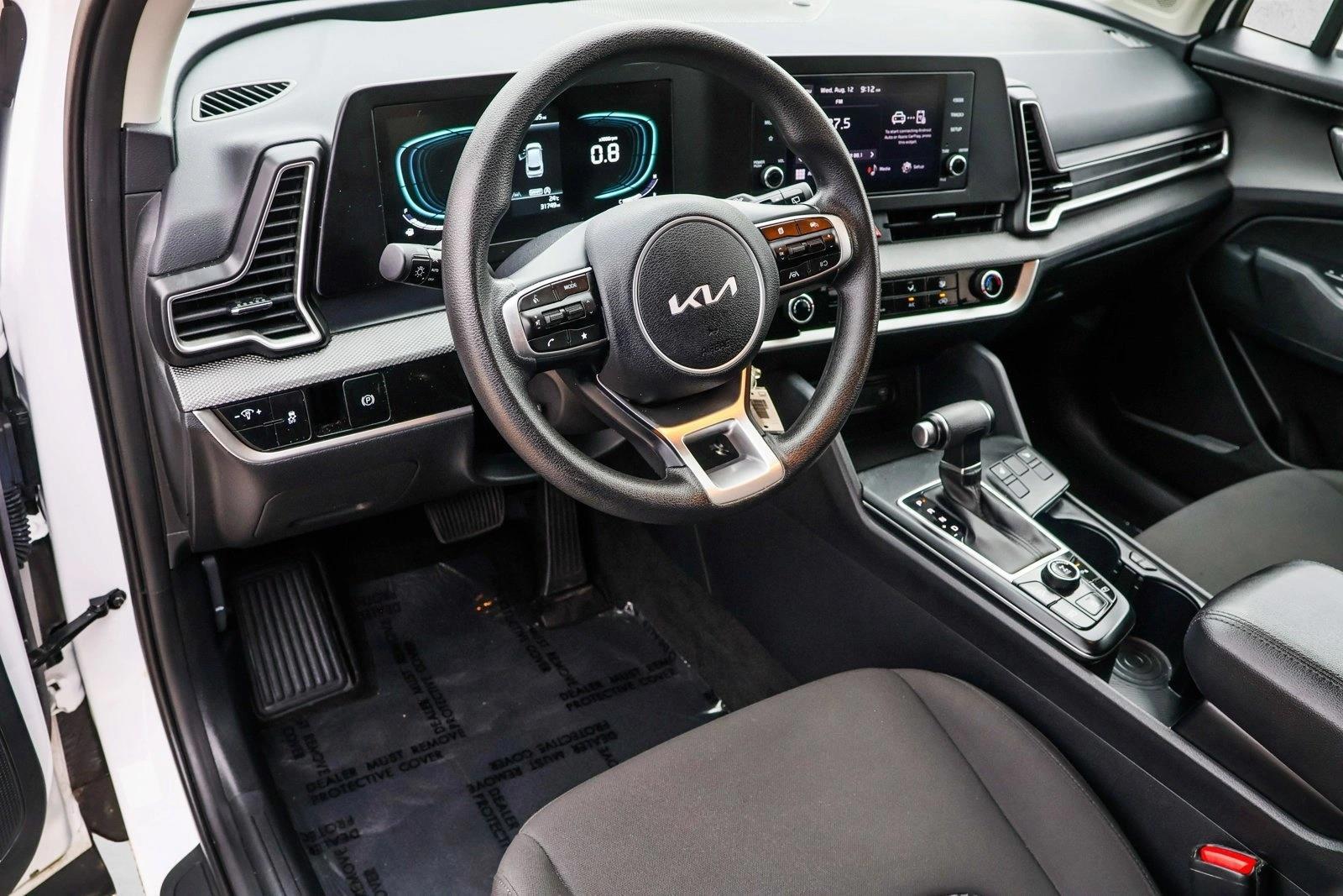 Thumbnail: 2025 Kia Sportage - 3