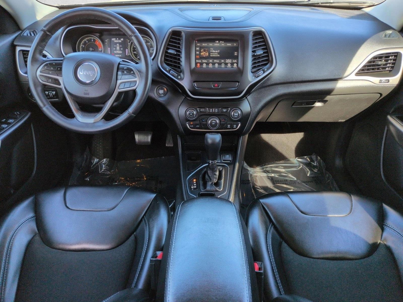 Thumbnail: 2019 Jeep Cherokee - 4