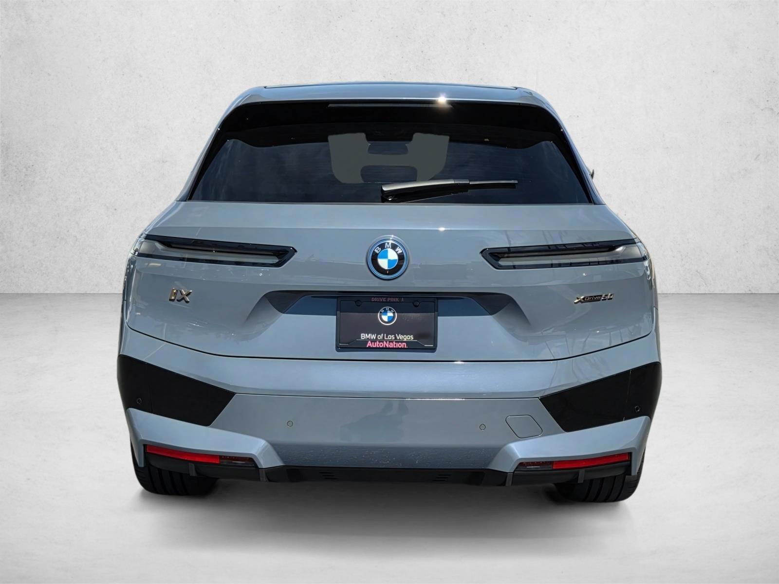 2023 BMW iX Base - Photo 7