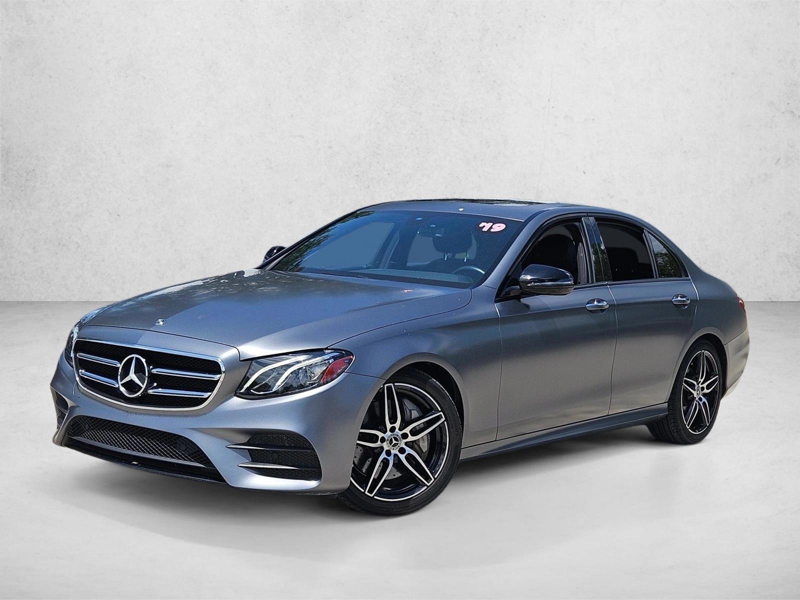 Thumbnail: 2019 Mercedes-Benz E-Class - 1