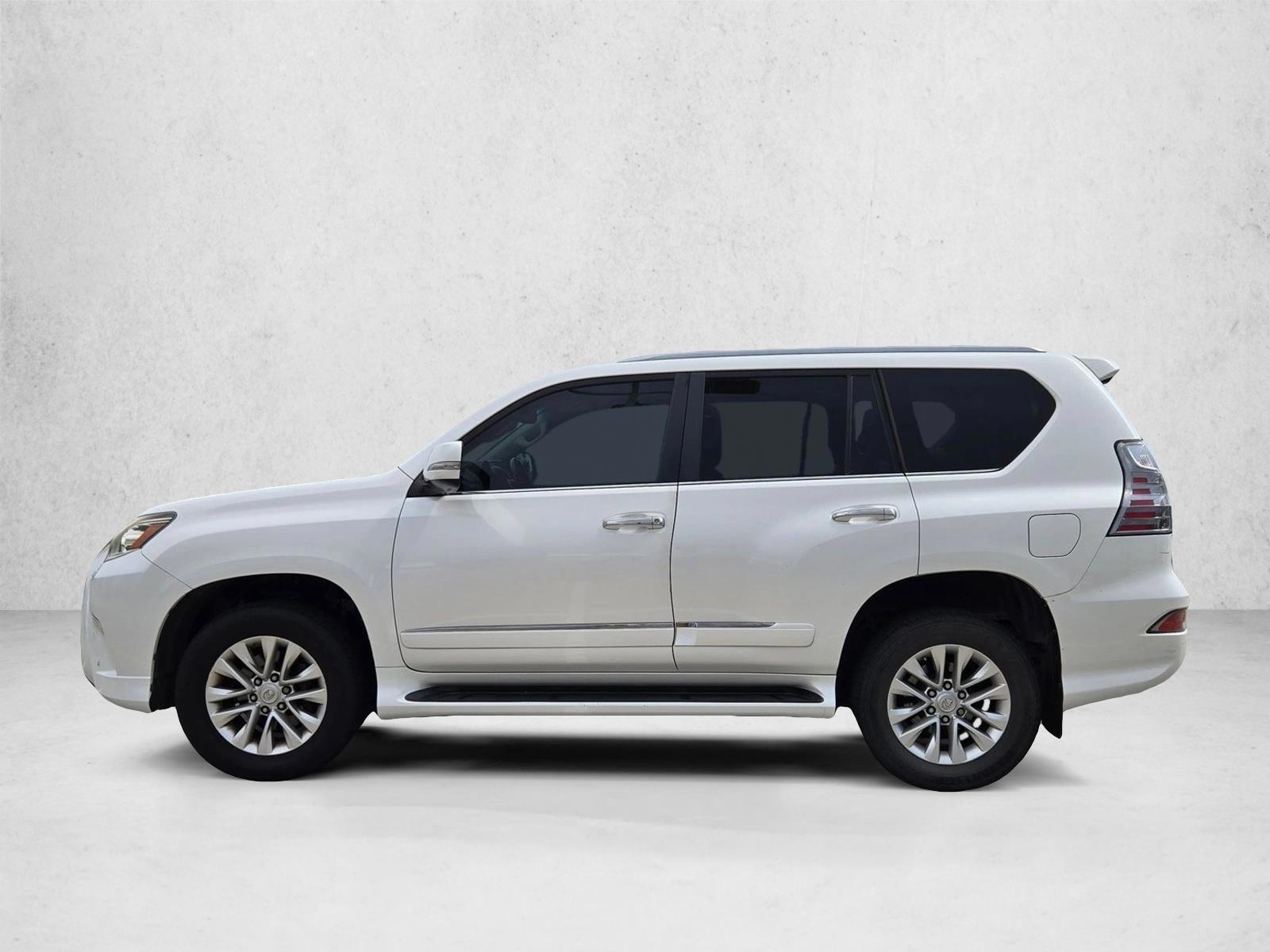 Thumbnail: 2016 Lexus GX - 2