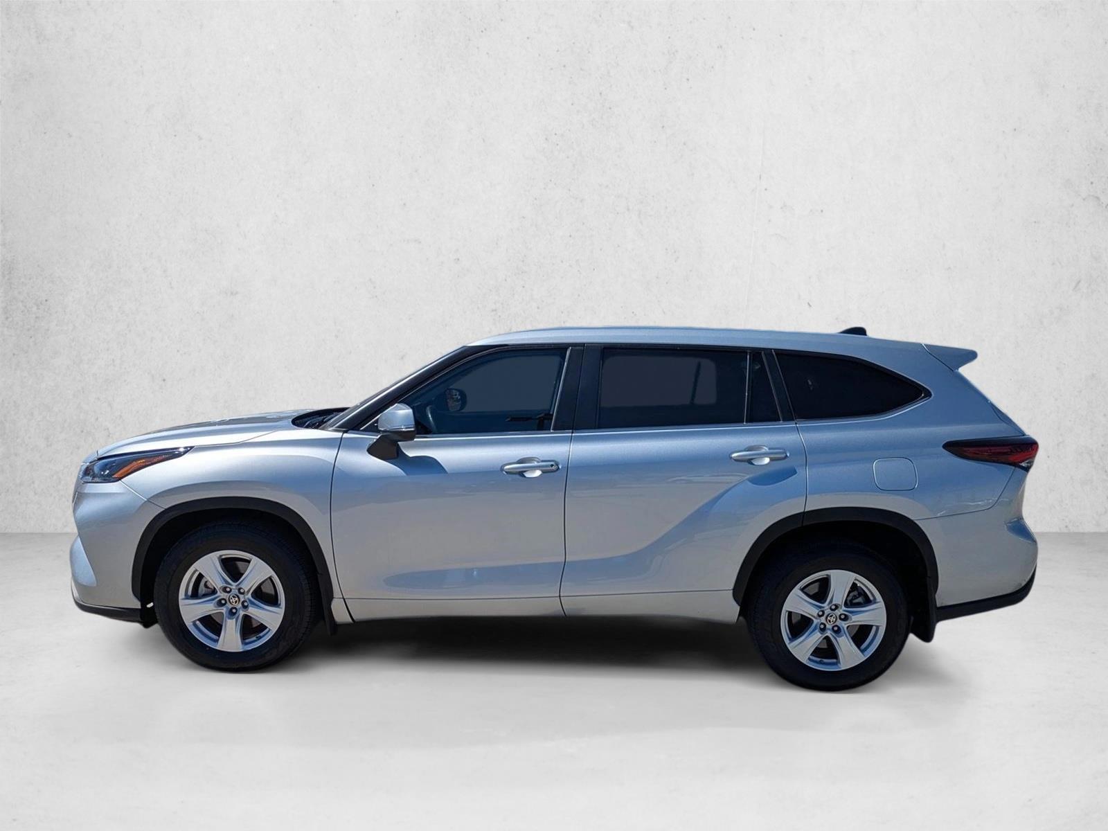Thumbnail: 2024 Toyota Highlander - 2