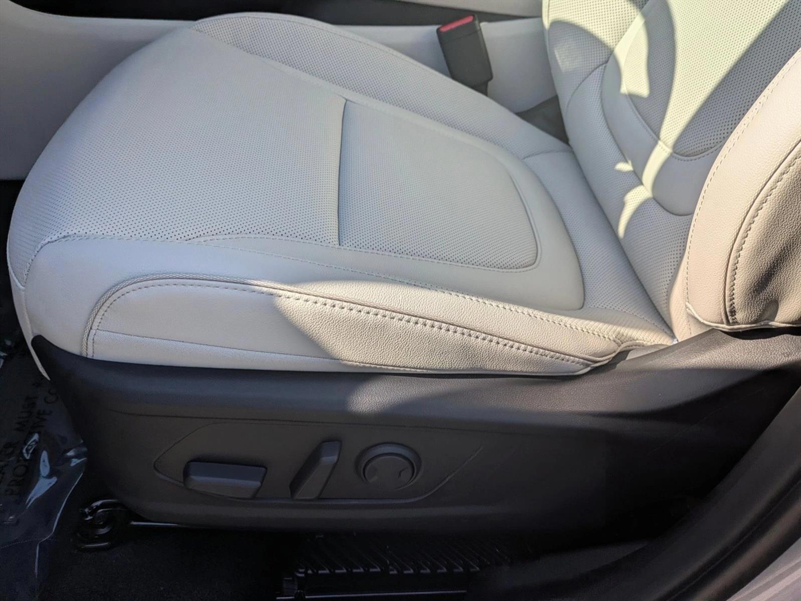 Thumbnail: 2026 Hyundai Tucson - 4