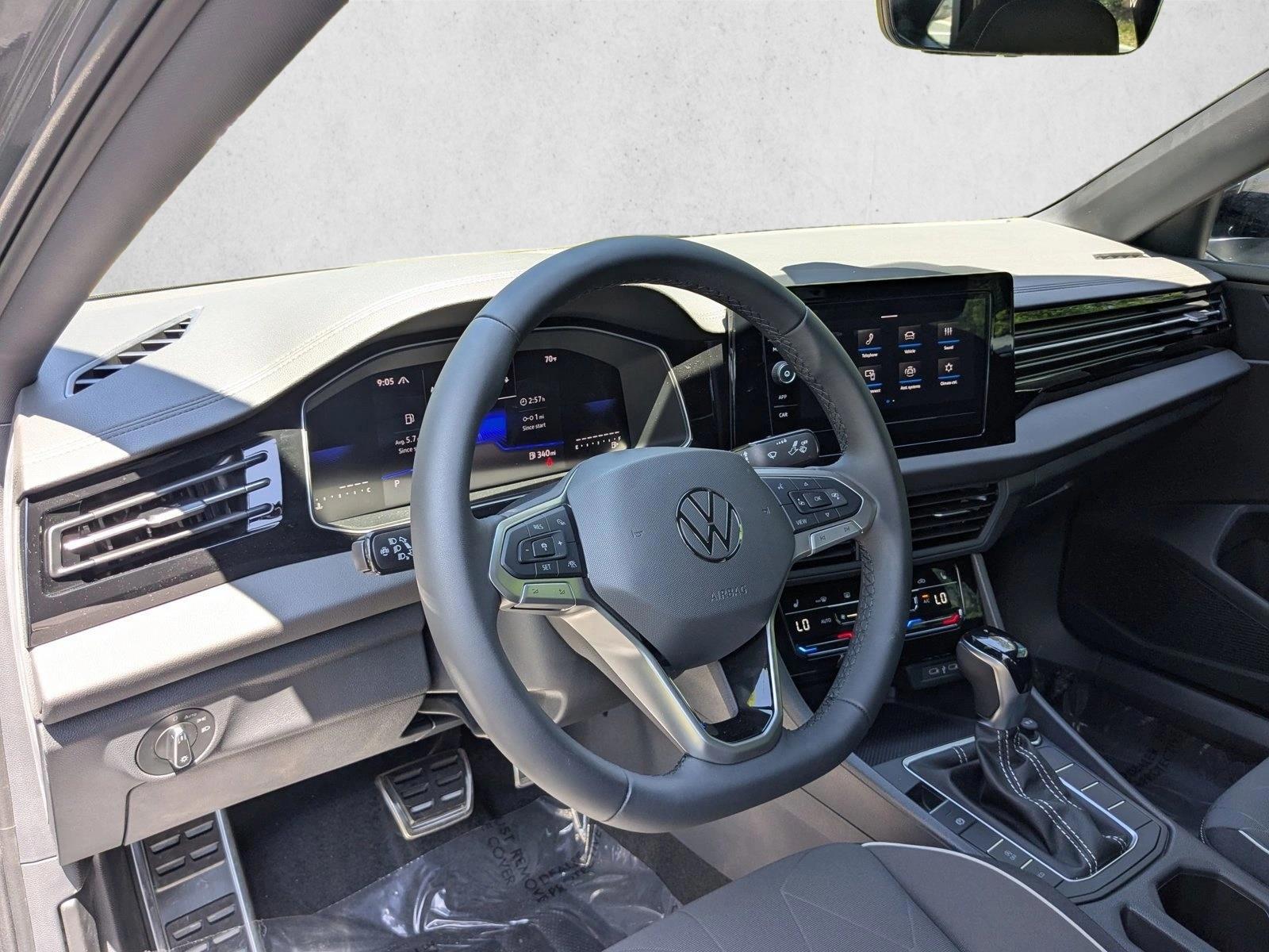 Thumbnail: 2026 Volkswagen Jetta - 3
