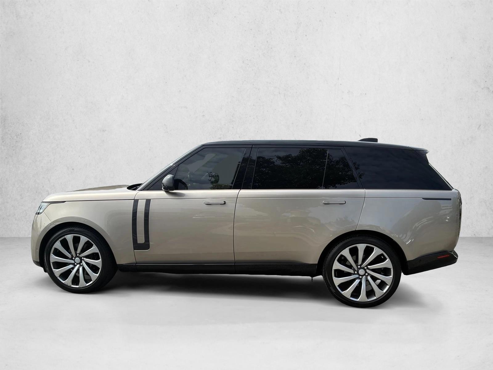 Thumbnail: 2023 Land Rover Range Rover - 2