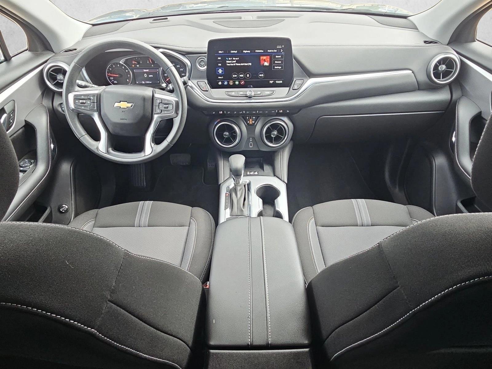 Thumbnail: 2024 Chevrolet Blazer - 4