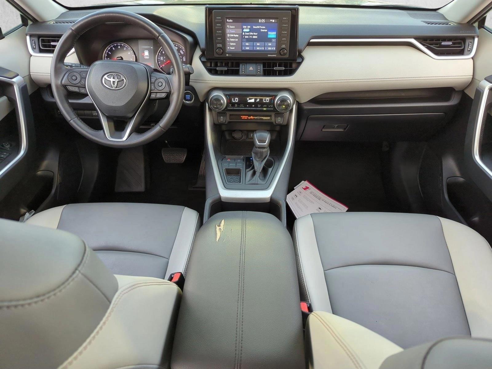 Thumbnail: 2022 Toyota RAV4 - 4