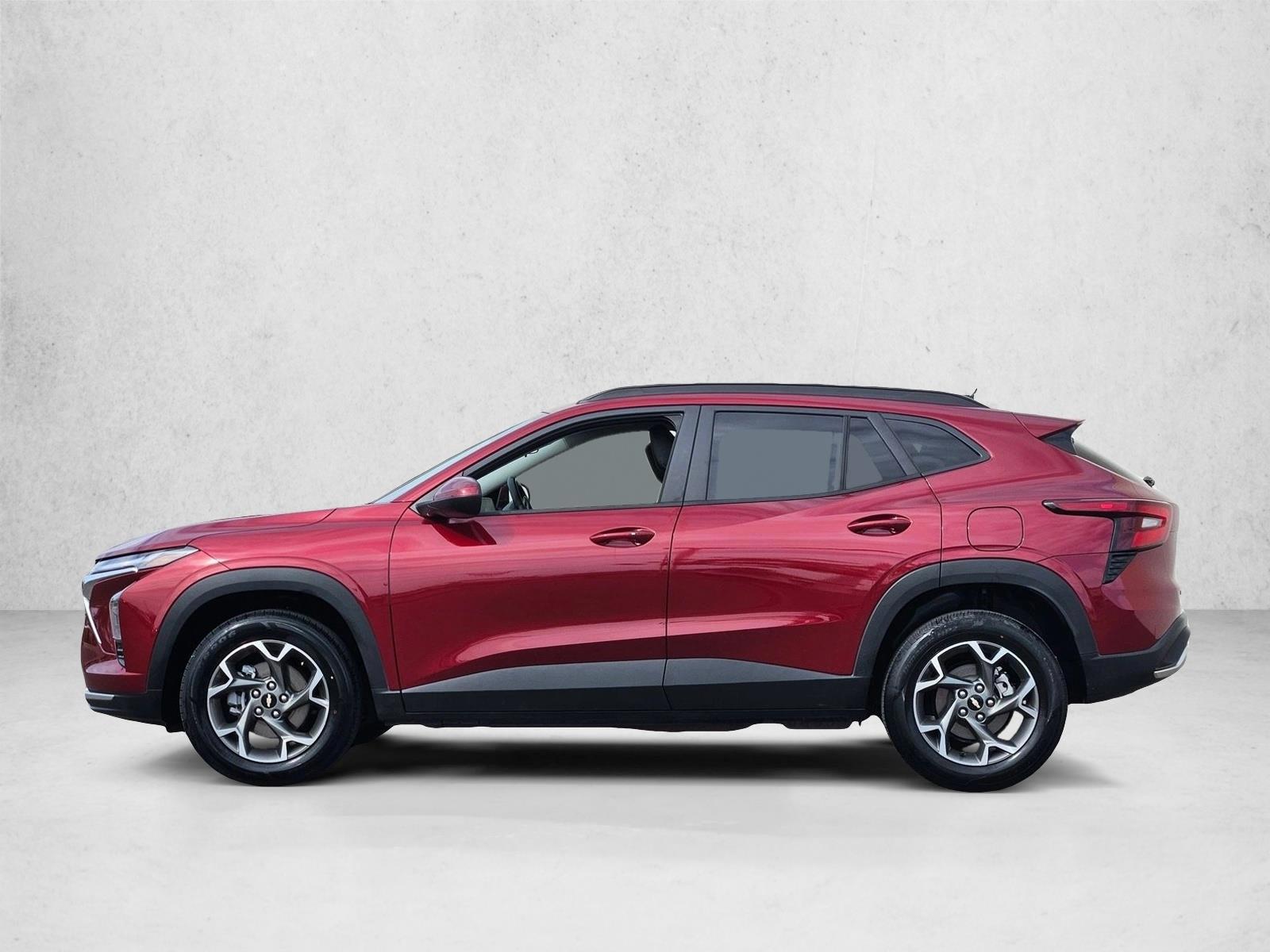 Thumbnail: 2025 Chevrolet Trax - 2