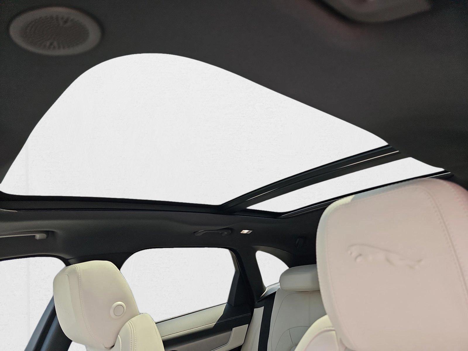 2026 Jaguar F-Pace R-Dynamic S - Photo 30