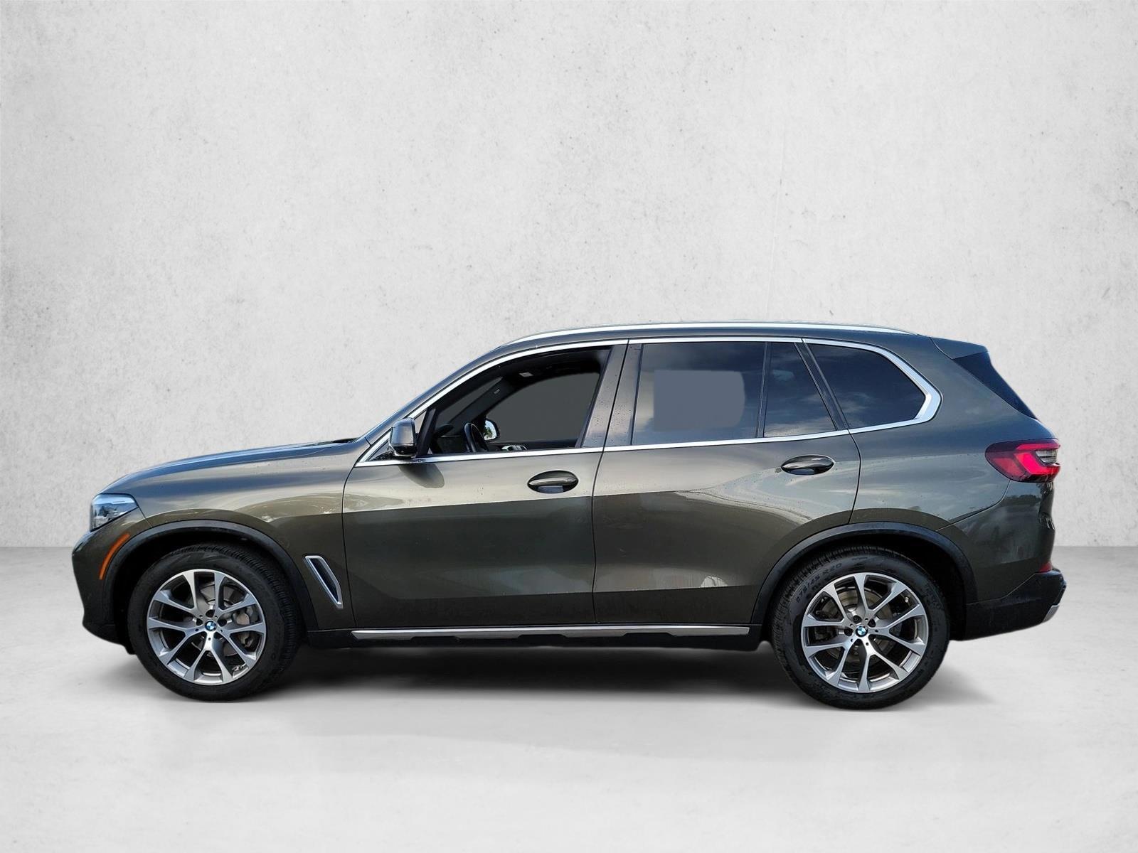 Thumbnail: 2021 BMW X5 - 2