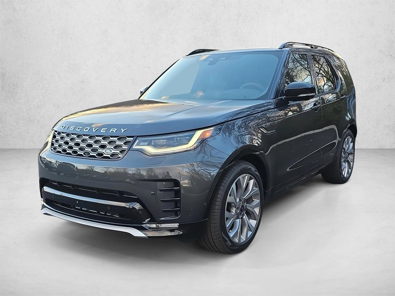 Thumbnail: 2026 Land Rover Discovery - 1