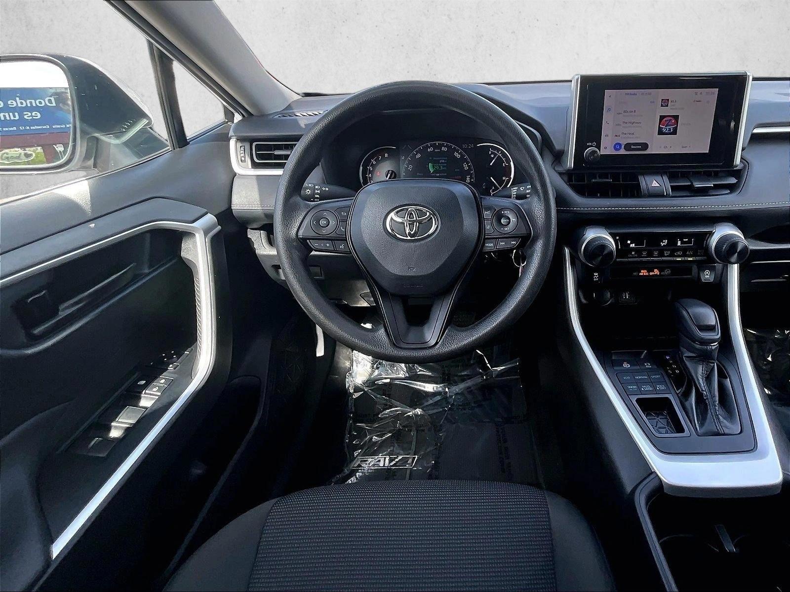 Thumbnail: 2023 Toyota RAV4 - 3