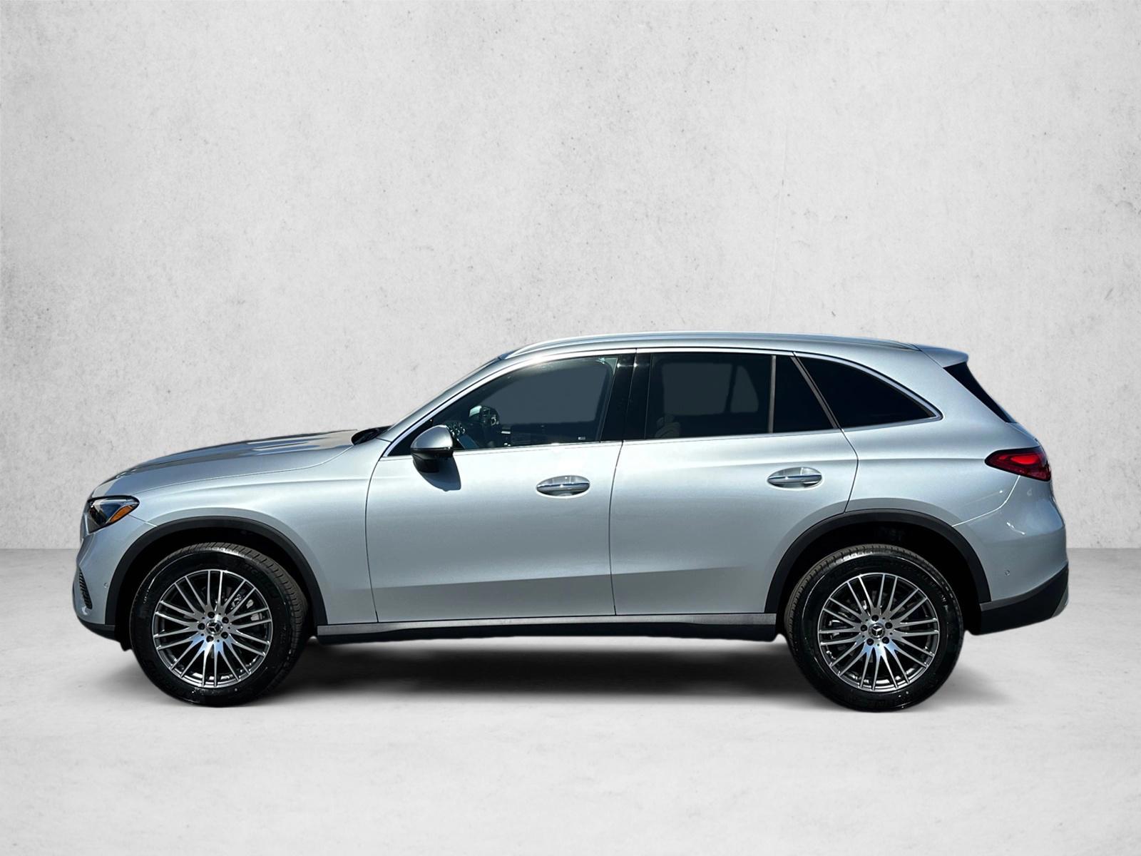 Thumbnail: 2027 Mercedes-Benz GLC - 2