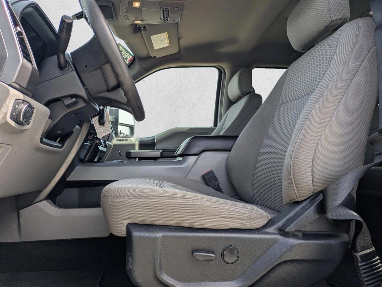Thumbnail: 2020 Ford F-250 - 4