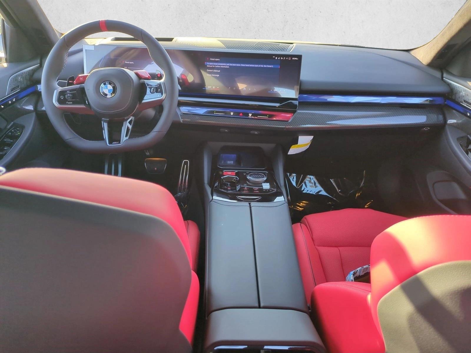 Thumbnail: 2026 BMW M5 - 4