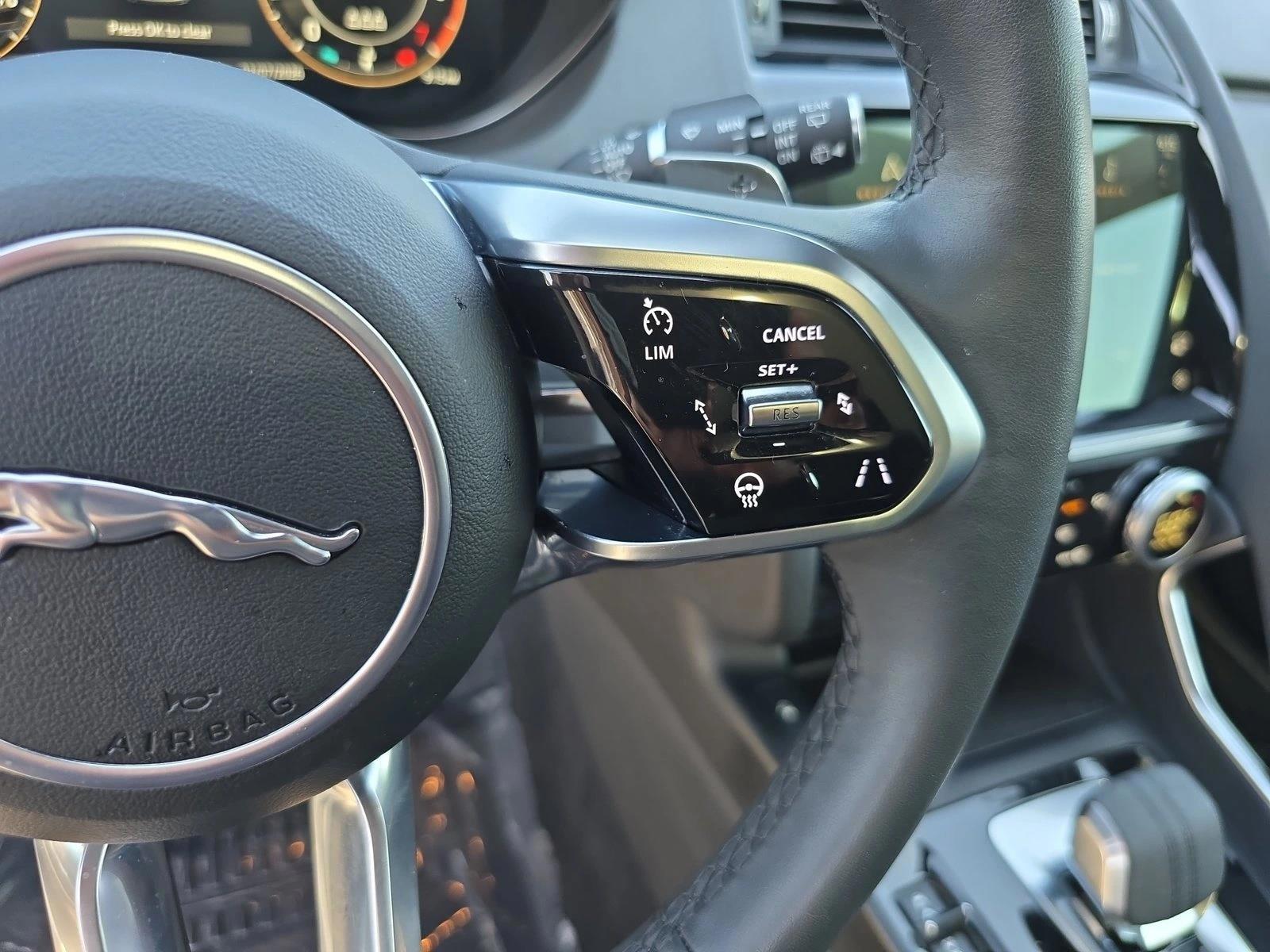 2024 Jaguar E-Pace R-DYNAMIC SE - Photo 19