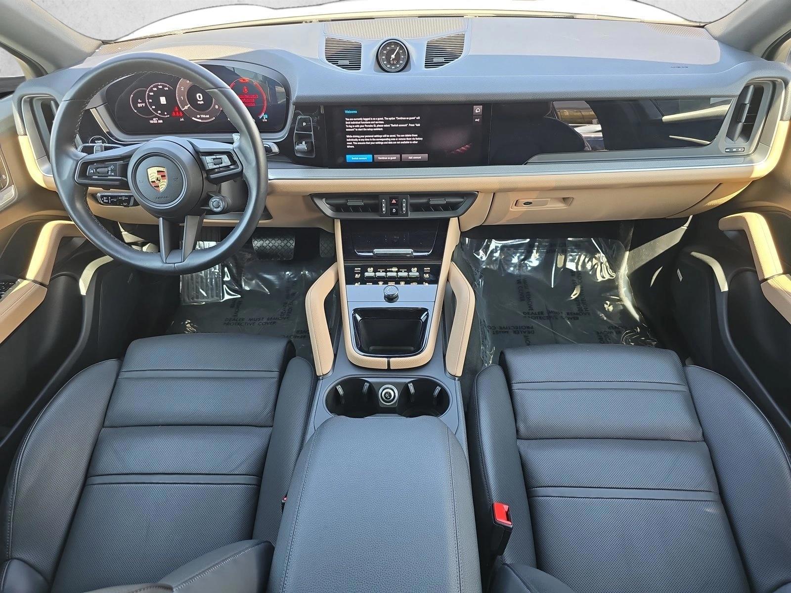 Thumbnail: 2024 Porsche Cayenne - 3