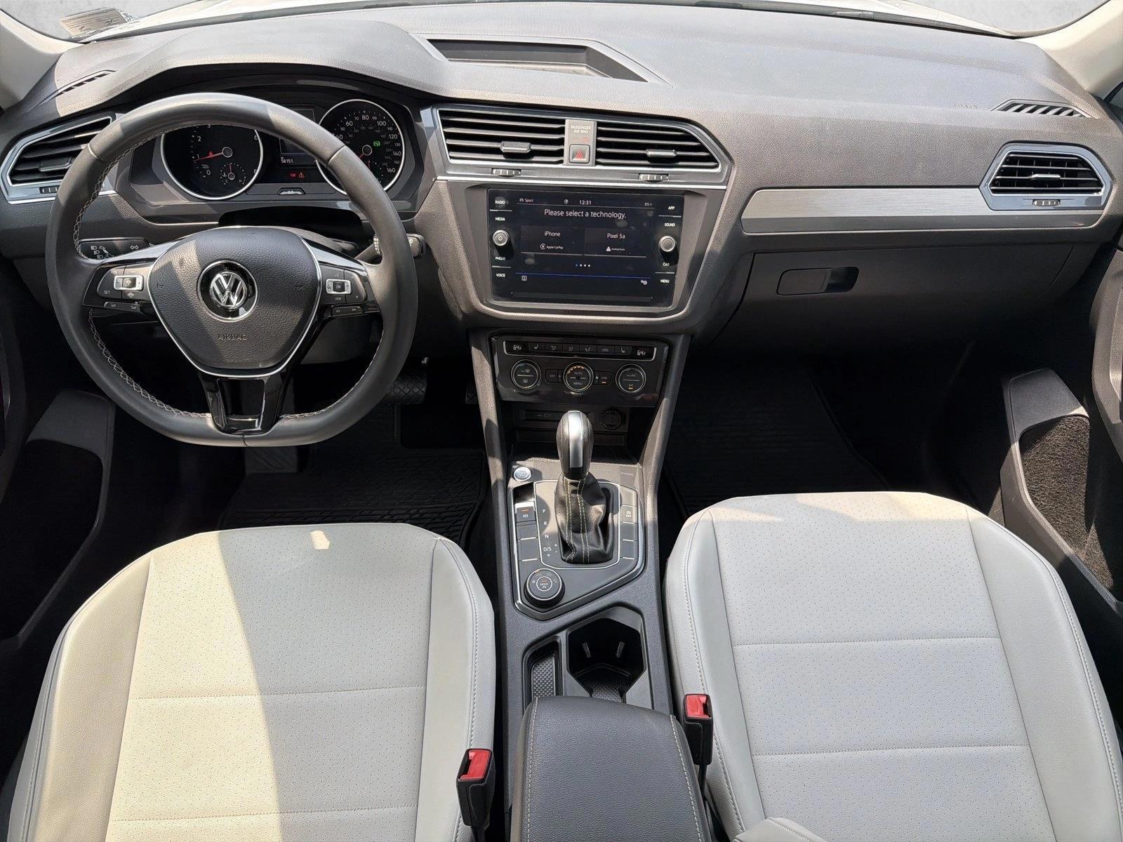 Thumbnail: 2021 Volkswagen Tiguan - 3