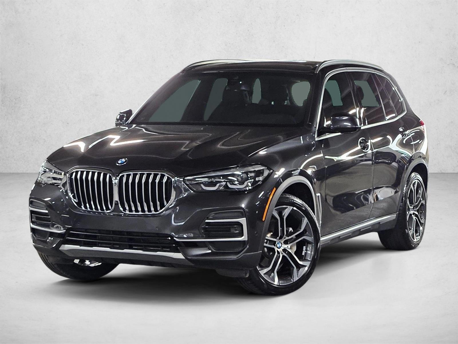 Thumbnail: 2023 BMW X5 - 1