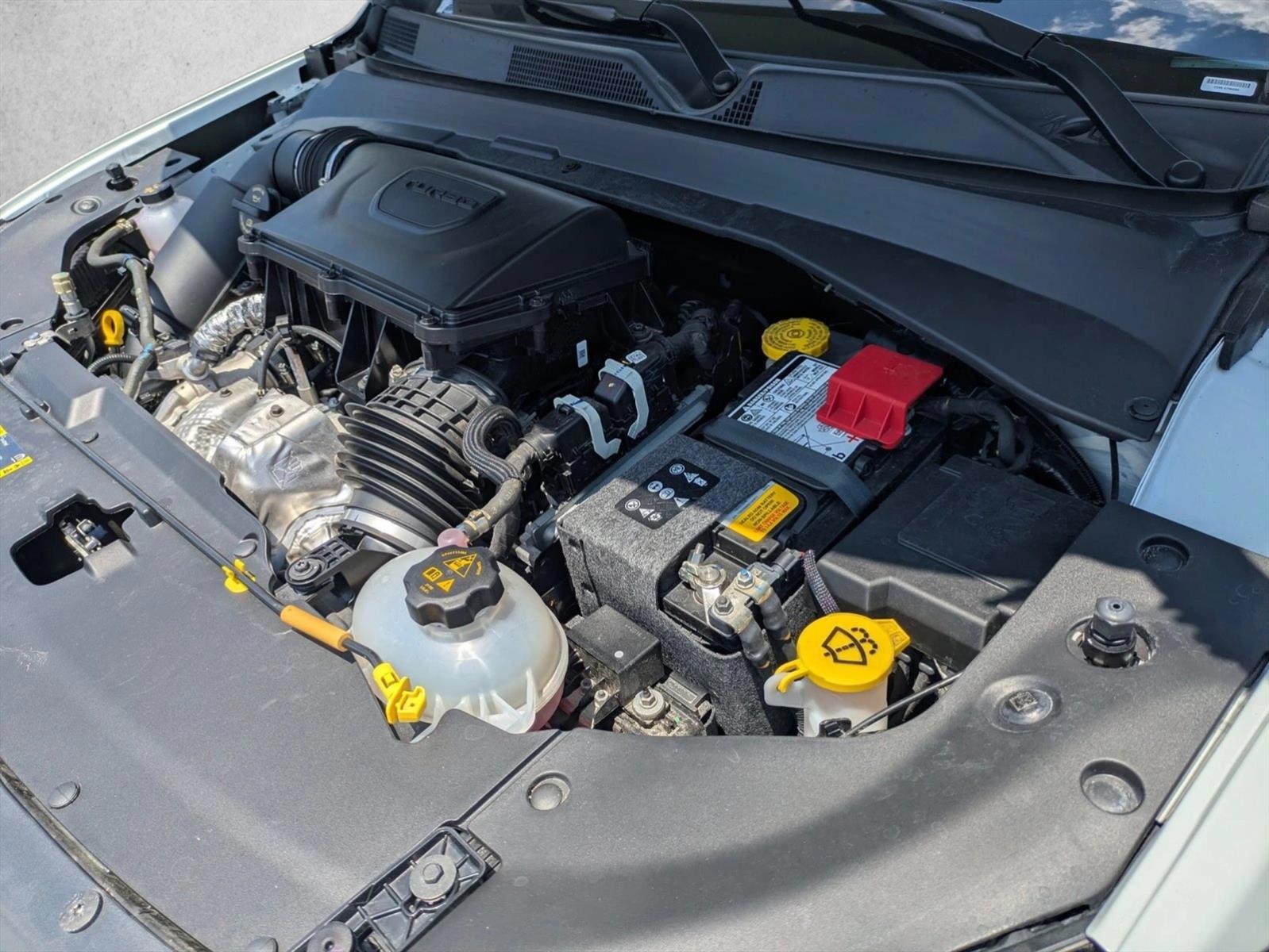 2025 Jeep Compass Latitude - Photo 23