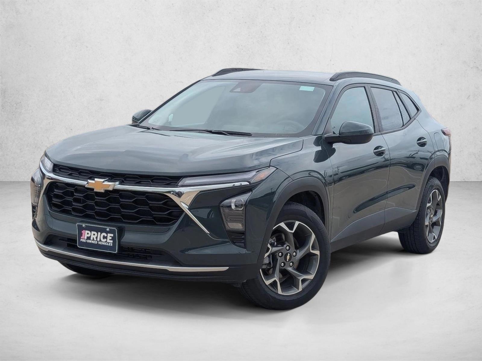Thumbnail: 2025 Chevrolet Trax - 1