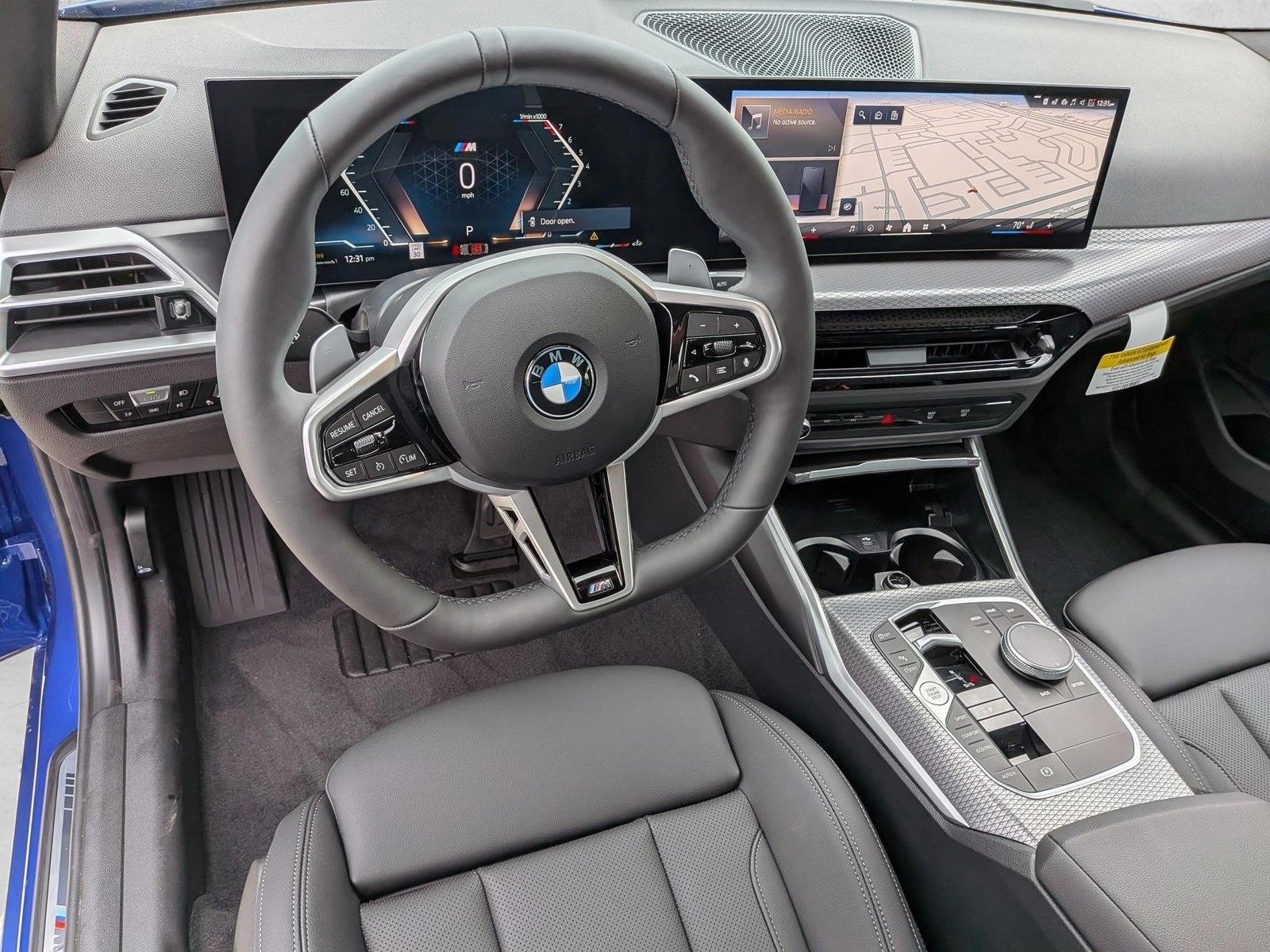 Thumbnail: 2026 BMW 3 Series - 3