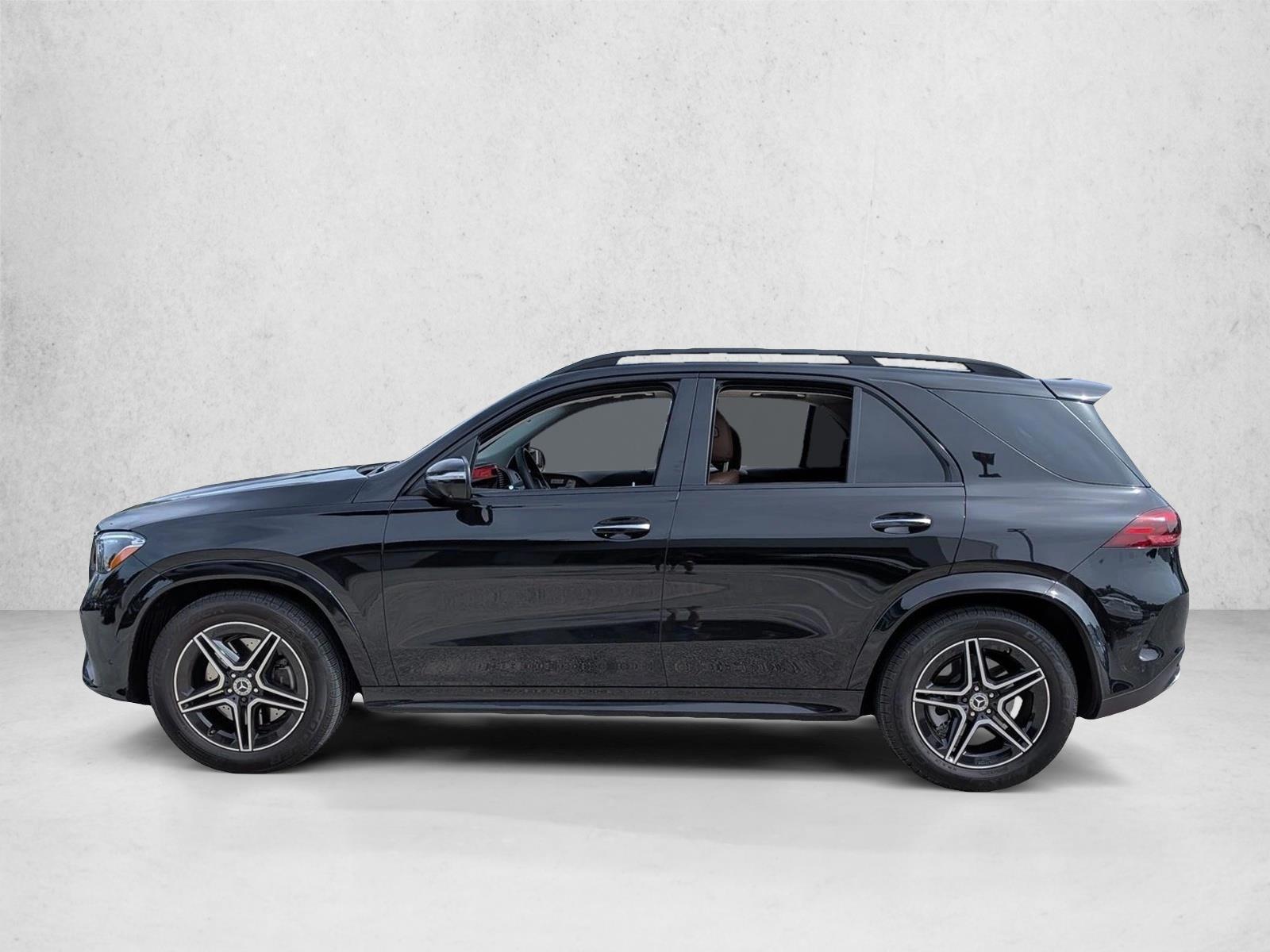 Thumbnail: 2026 Mercedes-Benz GLE - 2