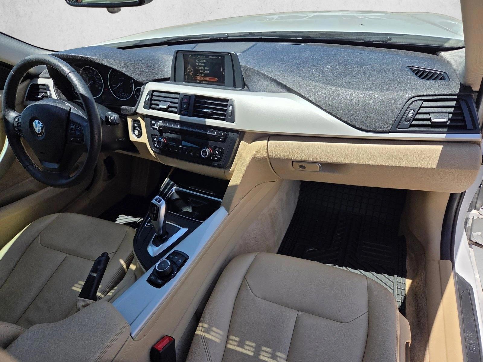 Thumbnail: 2015 BMW 3 Series - 5