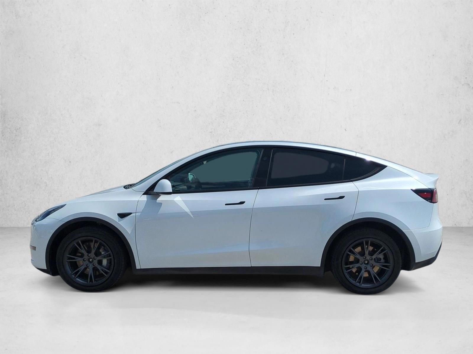 Thumbnail: 2024 Tesla Model Y - 2