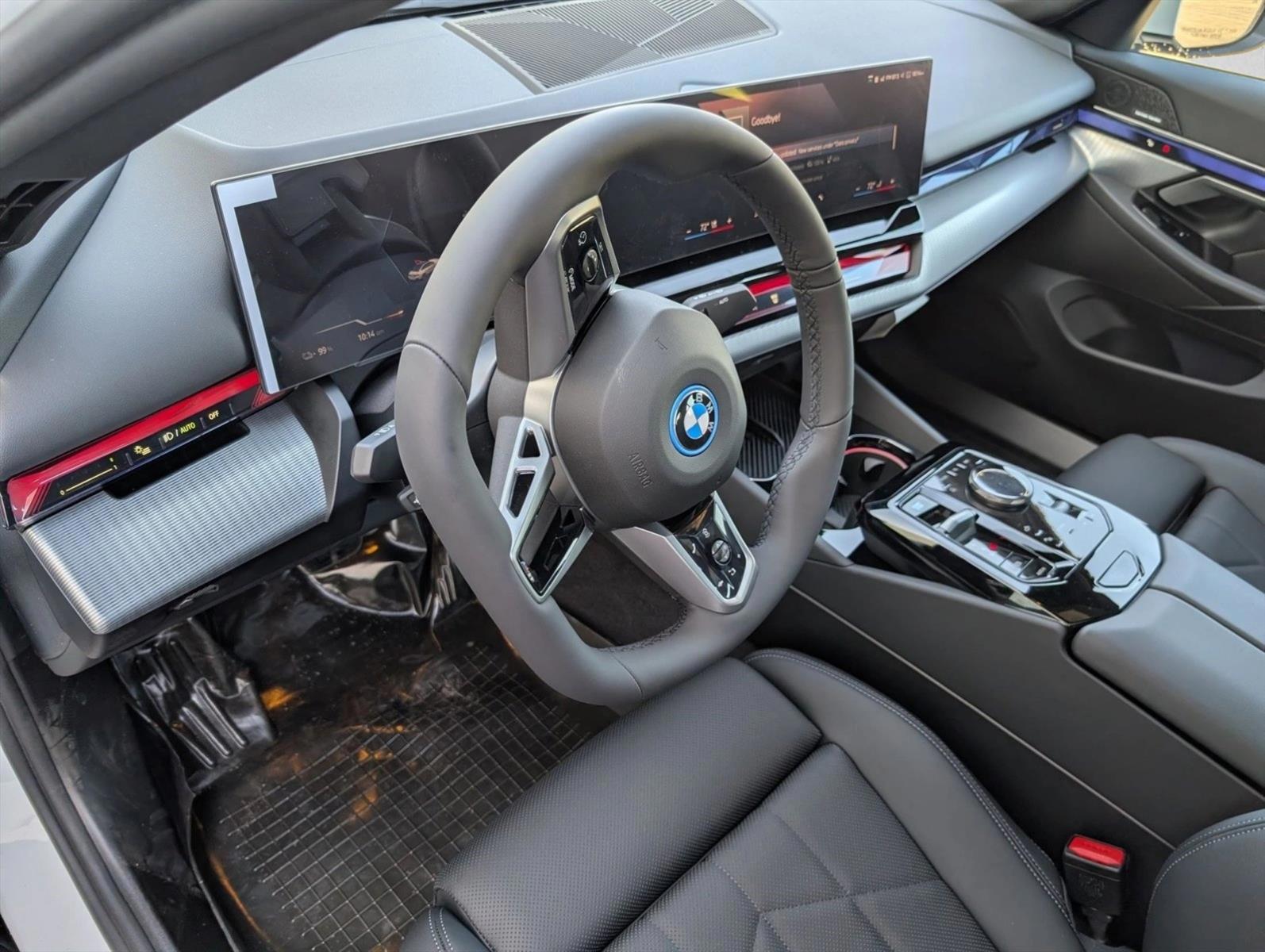 Thumbnail: 2026 BMW i5 - 3